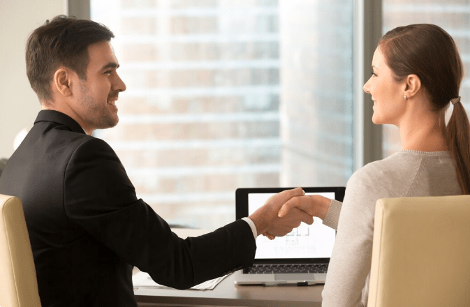Falta de seguimiento en protocolos para fortalecer la relación con el cliente 